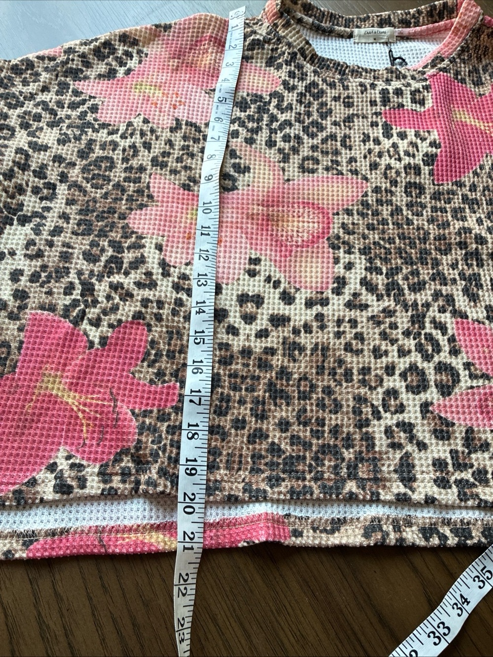 DAVI & DANI Pink Floral Leopard Print Waffle Knit Blouse - Picture 6 of 7